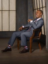 Scandal: Columbus Short è Harrison Wright in una immagine promozionale della serie