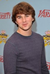 Una foto di Hutch Dano