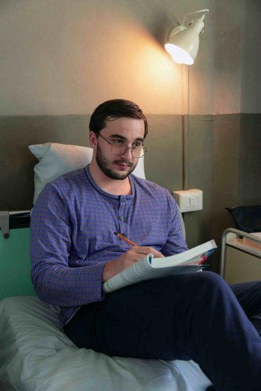 Tutto Chiede Salvezza Marco Todisco Scena Seconda Stagione Serie Tv Netflix